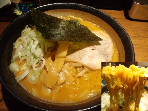 「味噌らーめん790円大盛120円」@北海道らーめん 楓 日ノ出町店の写真