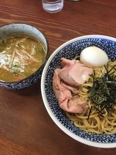 「煮干しつけ麺＋味玉」@良温(Ra-on)の写真