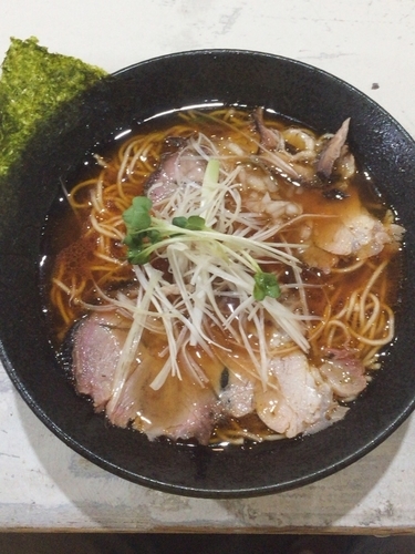 「赤味」@手打ち中華そば 侍の写真