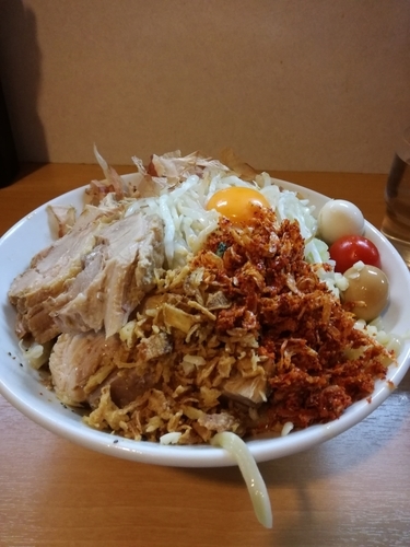 「限定冷やし中華B:900円（ニンニク海老辛）」@豚星。の写真