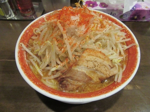 「赤富士らーめん＋大盛（８７０円＋１００＝９７０円）」@ラーメン無限大 西千葉店の写真