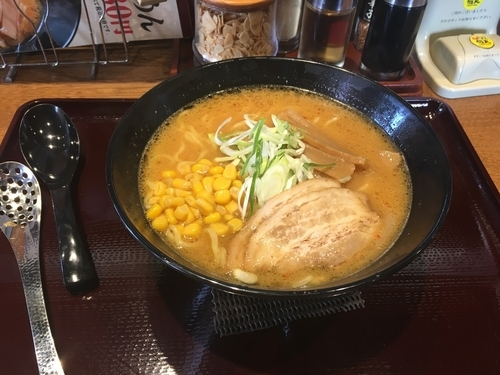 「白味噌ラーメン 大盛り 580円」@北海道らーめん 伝丸 羽村店の写真