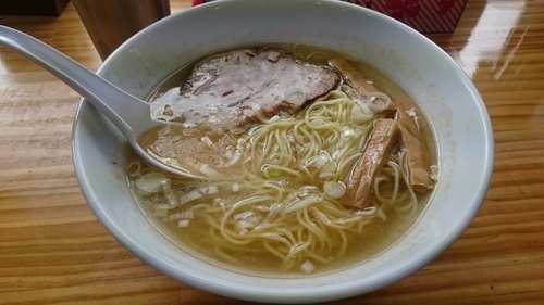 「塩ラーメン」@地鶏ラーメン たつ屋の写真