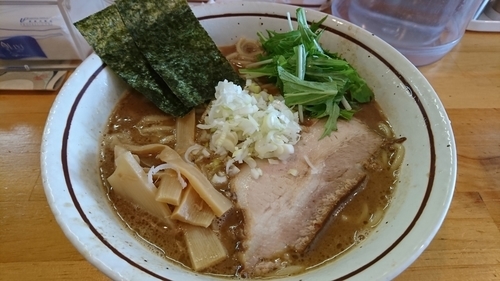 「魚介豚骨らーめん」@麺屋 くおんの写真