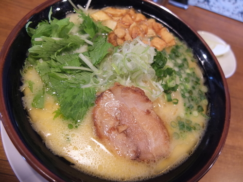 「極み鶏(大盛り)」@富意家の写真