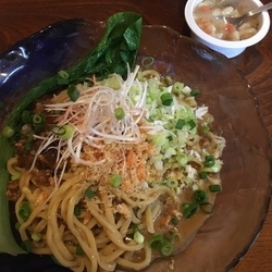 冷やし汁なし担々麺