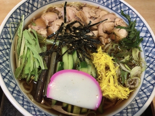 「冷やし鳥中華890円」@蕎麥處みねたの写真