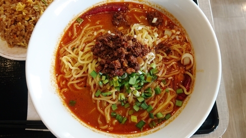 「担々麺+大盛り+餃子+半チャーハン」@中国料理 樓外樓 イオンモールつくば店の写真