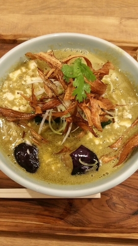 「ぶどう山椒の麻婆麺」@箸とレンゲの写真