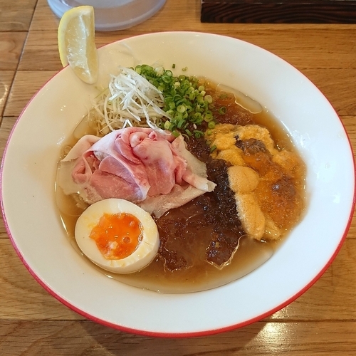 「冷たい海水うにのラーメン  @1,380円 限定」@Mari iidaの写真