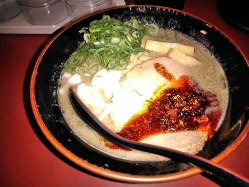 「紅豚骨+ライス」@らーめん 豚鬼の写真