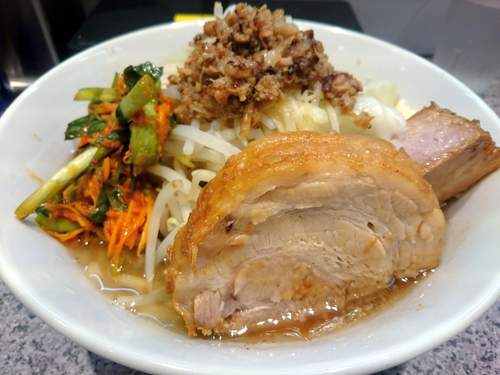 「ラーメン ミニ＋ニラタマキムチ」@ラーメン宮郎の写真