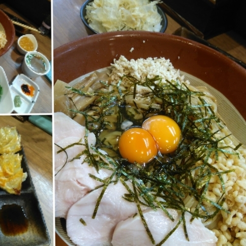 「【８月限定】鶏出汁入り具沢山まぜＳＯＢＡキング爆盛り」@麺家 Shumen Doushiの写真