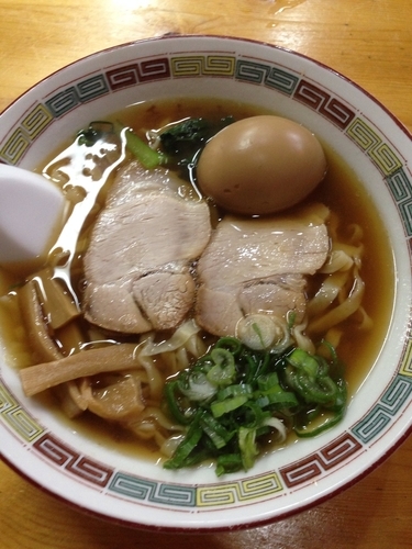 「中華そば＋味玉」@手打中華 富士屋の写真