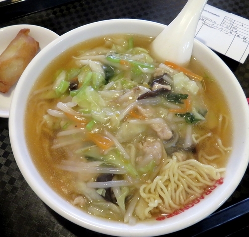 「DRAGONサンマーメン（春巻き付。880円）」@DRAGON酒家の写真