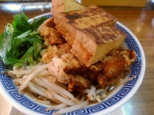 「うまい唐揚げらーめんスペシャル(並盛130g・4倍)980円」@うまい唐揚げらーめん かぐわし イオンモール太田東店の写真