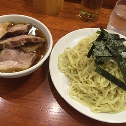 チャーシューざる 大盛