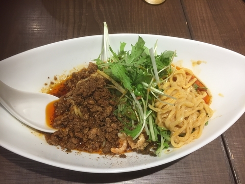 「つゆ無し担担麺(辛5痺2)¥830」@四川担担麺 阿吽 北浦和店の写真