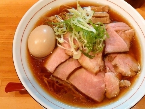 「味玉叉焼醤油（大盛、細麺）」@麺庵ちとせの写真