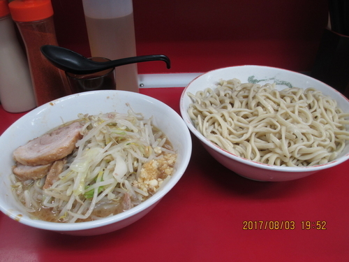「小つけ麺　￥780　ニンニク野菜」@ラーメン二郎 湘南藤沢店の写真