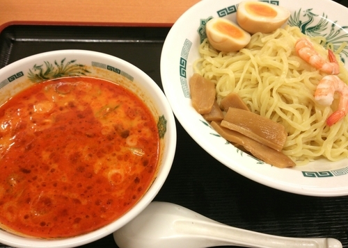 「【期間限定】エビ辛とんこつつけ麺　590円」@日高屋 小田急マルシェ登戸店の写真