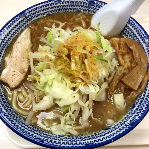 「濃厚味噌らーめん　750円」@らーめん・つけめん 満帆 太田本店の写真