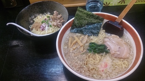 「こてこて中華そば630円+大盛り100円」@中華そば 浜田屋 本店の写真