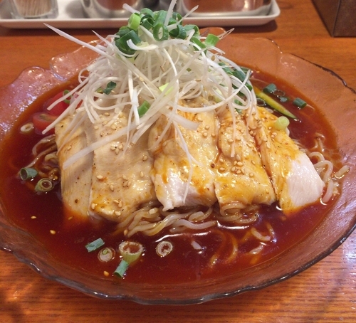 「冷やしよだれ鶏麺 ¥800」@博多まるきんラーメン 木場店の写真