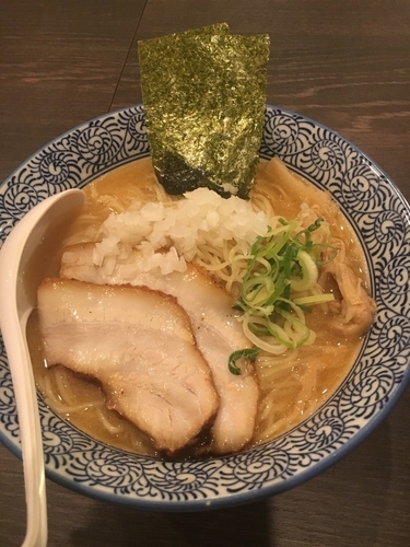 「濃厚煮干しラーメン」@煮干し中華そば 麺屋 銀星 池袋の写真