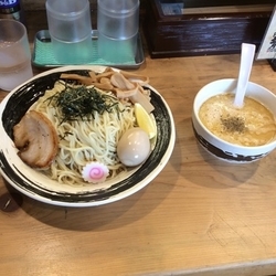 三の丸（つけ麺）+味玉+めんま