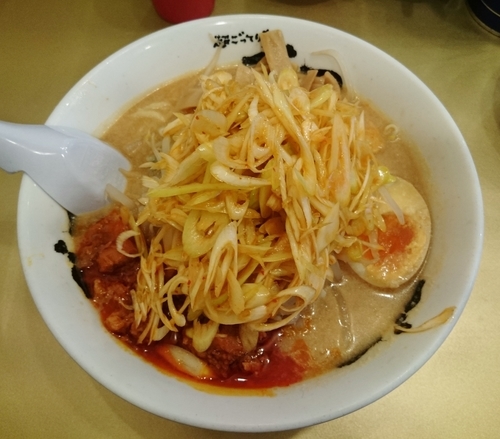 「旨辛冷やしみそらーめん　800円」@超ごってり麺 ごっつ 秋葉原店の写真