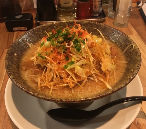 「辛ねぎ味噌ホルモン」@ラーメン サンゲン屋 おゆみ野店の写真