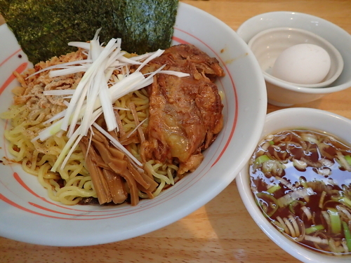 「【期間限定】冷し油そば・大盛り」@三十六番の写真