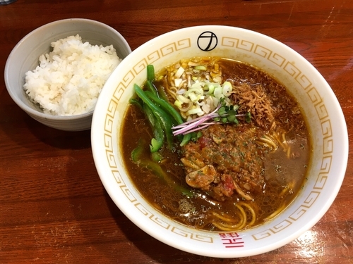 「咖喱らーめん＋白ごはん」@麺屋 さすらいの写真