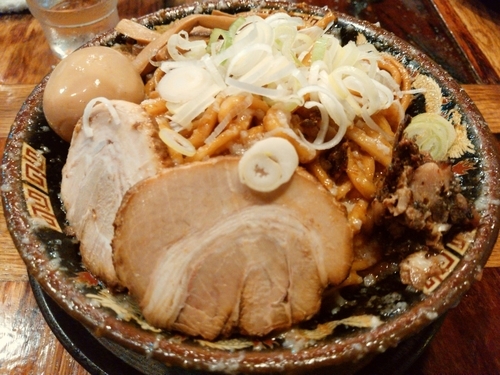 「爆盛脂油麺」@らーめん 平太周 味庵の写真