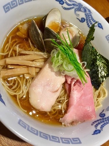 「【 限定】軍鶏とはまぐりの中華そば ￥850」@寿製麺よしかわ 川越店の写真