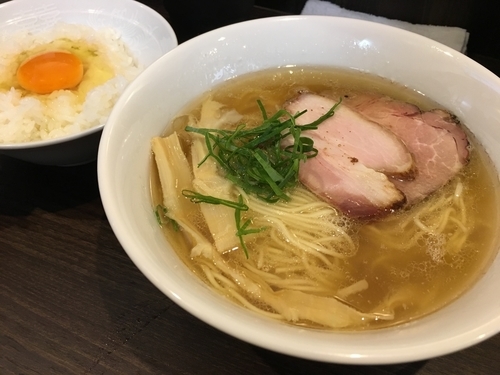 「塩ラーメン＋お昼のご飯」@かしわぎの写真