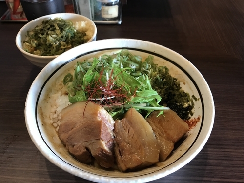 「トロ肉和え麺 900円+ねぎめし160円」@濃厚担々麺 台湾まぜそば はなび FC岩倉店の写真