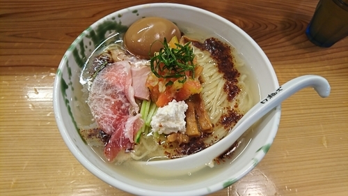 「冷やしラーメン鶏塩+大盛+味玉」@ロ麺ズの写真