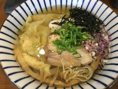 「ワンタン山椒塩中華そば」@麺喰屋 澤 徳島店の写真