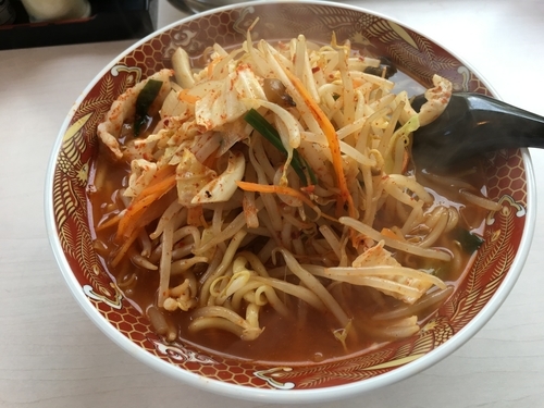 「ちょっと辛いタンメン」@あぢとみ食堂の写真