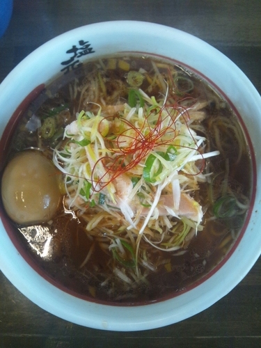 「ネギ醤油ラーメン（味玉トッピング）」@岐阜 塩元帥の写真
