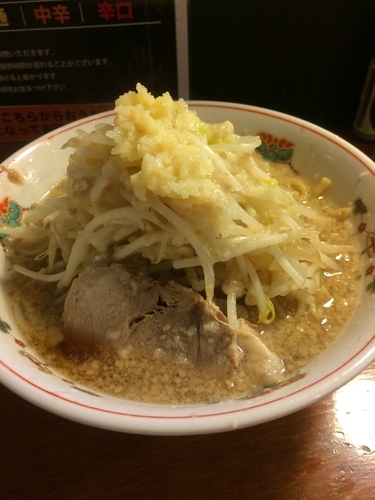 「ガッツリラーメン太麺」@三七三の写真