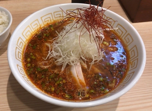 「酸辣湯麺＋ちいさいご飯(850円＋100円)」@中村麺三郎商店の写真