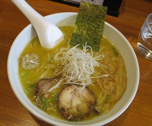 「鶏塩らーめん」@麺処 駒繋の写真