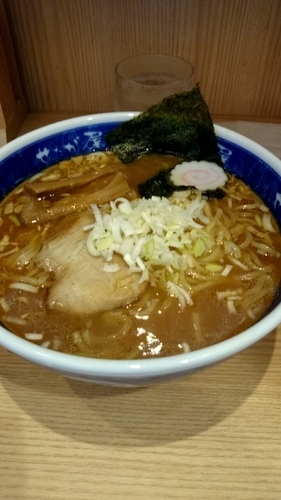 「ラーメン」@せたが屋 FC京急鶴見駅店の写真