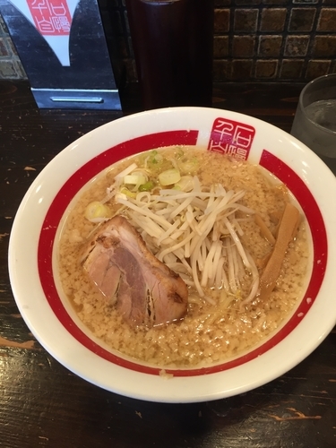 「らーめん（６８０円）」@千石自慢ラーメン 西巣鴨店の写真