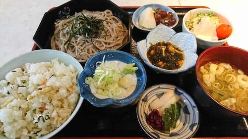 「Ａ定食　９００円　※」@松のやの写真