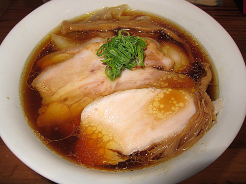 「特製醤油ラーメン　1,050円」@ラーメン屋 トイ・ボックスの写真