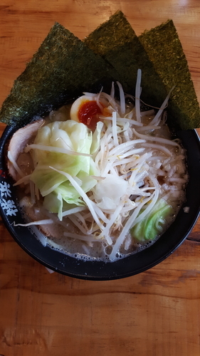 「特製塩ラーメン」@壱八家 つきみ野店の写真